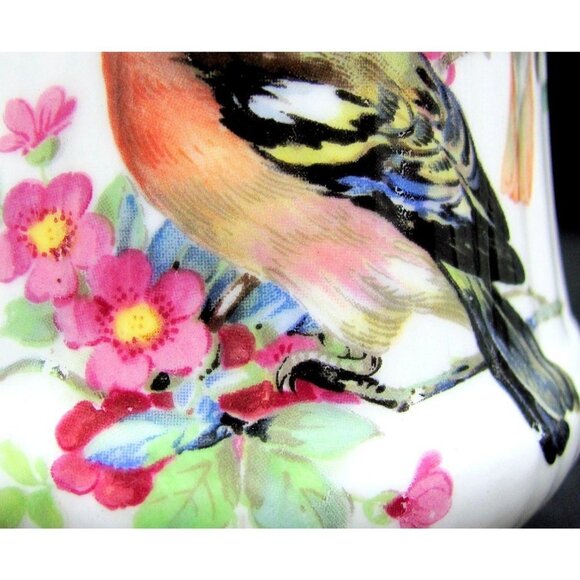 Royal Windsor Fine China Birds Floral Tea Cups (2) - Picture 11 of 12